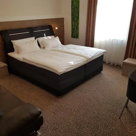 Hotel Primavera Parco Fuerth