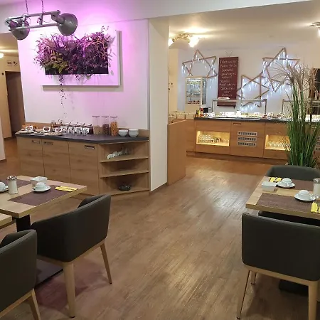 Hotel Primavera Parco 3*
